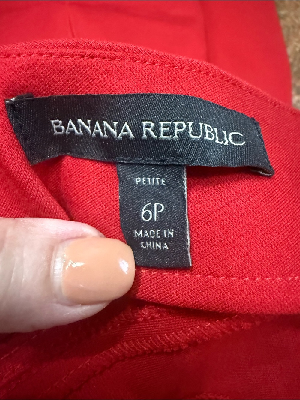 Banana Republic Red Short-Sleeve Fit-and-Flare Dress with back Zipper.  6P - Picture 5 of 7